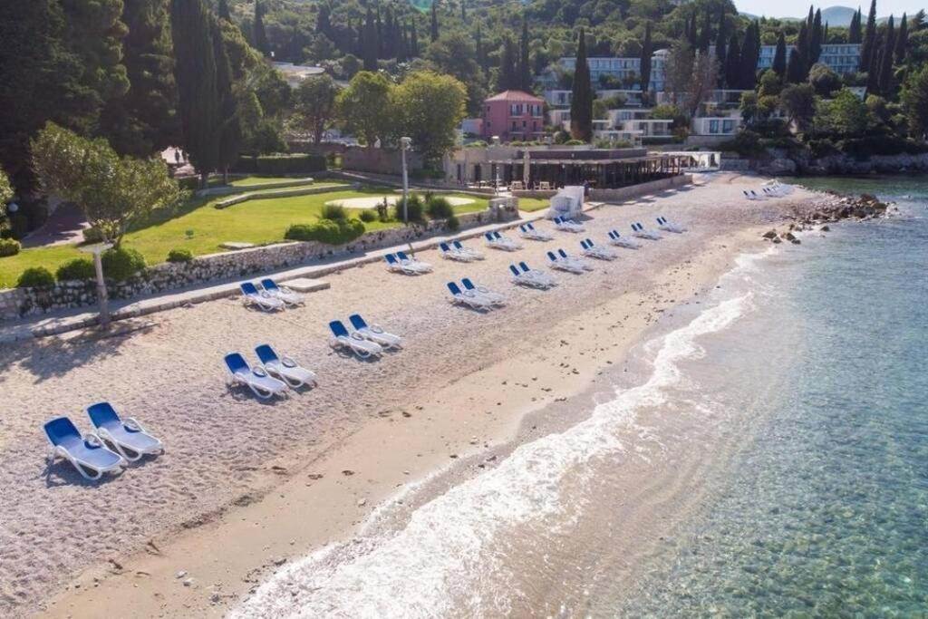 Villa Pergola -Apartment Roko Млини Экстерьер фото