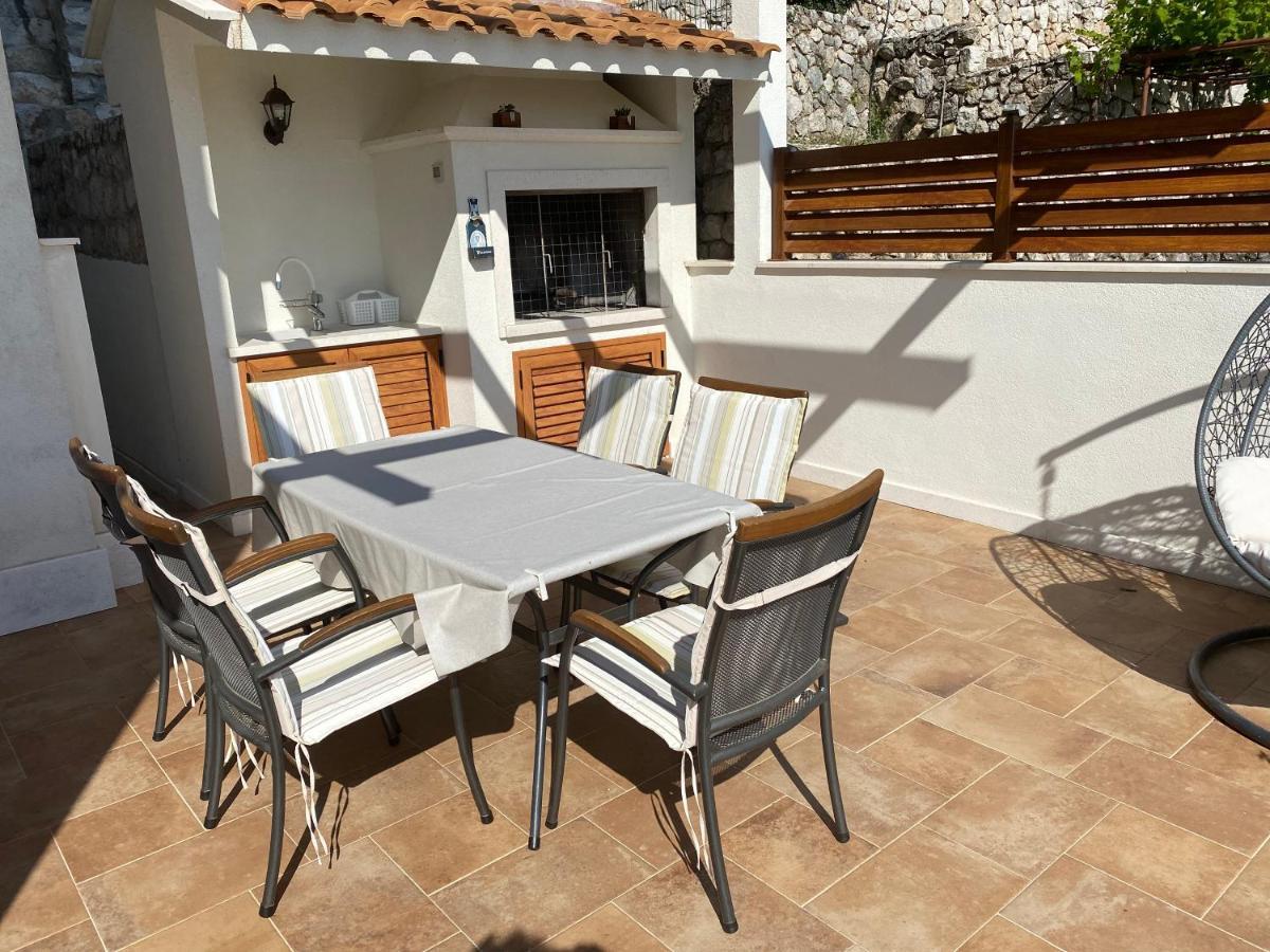 Villa Pergola -Apartment Roko Млини Экстерьер фото